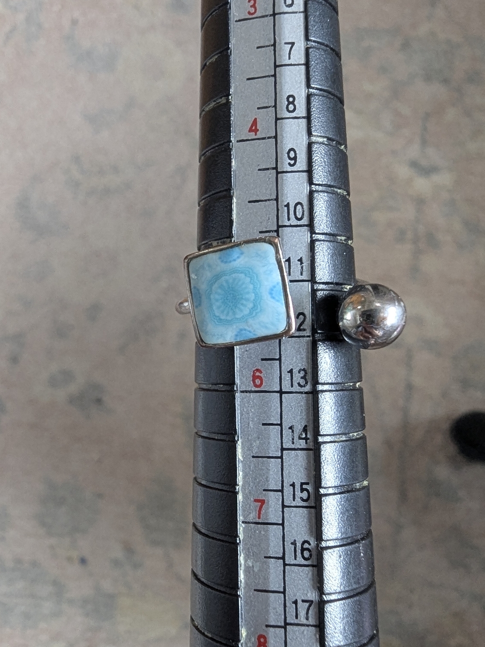 adjustable ring - Picture 2 of 8